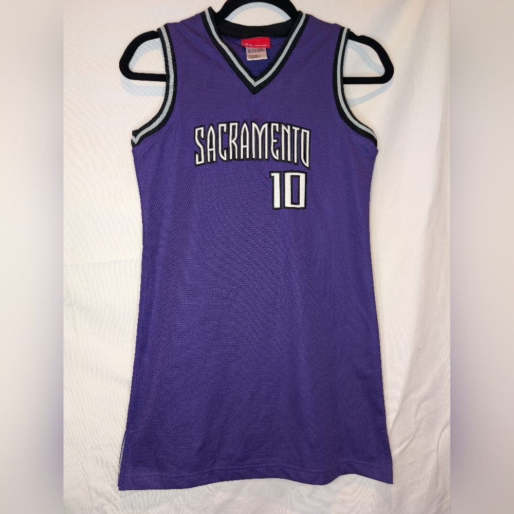 Sacramento Kings Mike Bibby #10 Reebok Jersey (Youth Size Large)